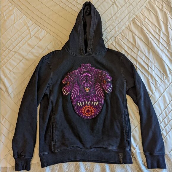 𝅺roku studio rise of the wolves black hoodie sz s purple wolf applique euc - Picture 1 of 7